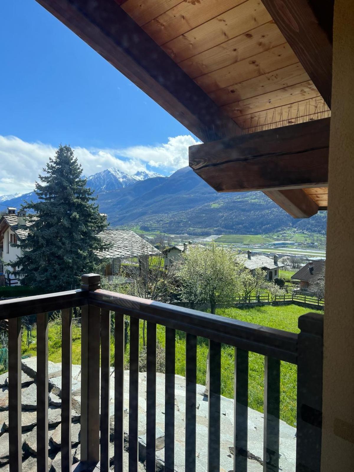 Grazioso Appartamento 1 Aosta Exteriér fotografie