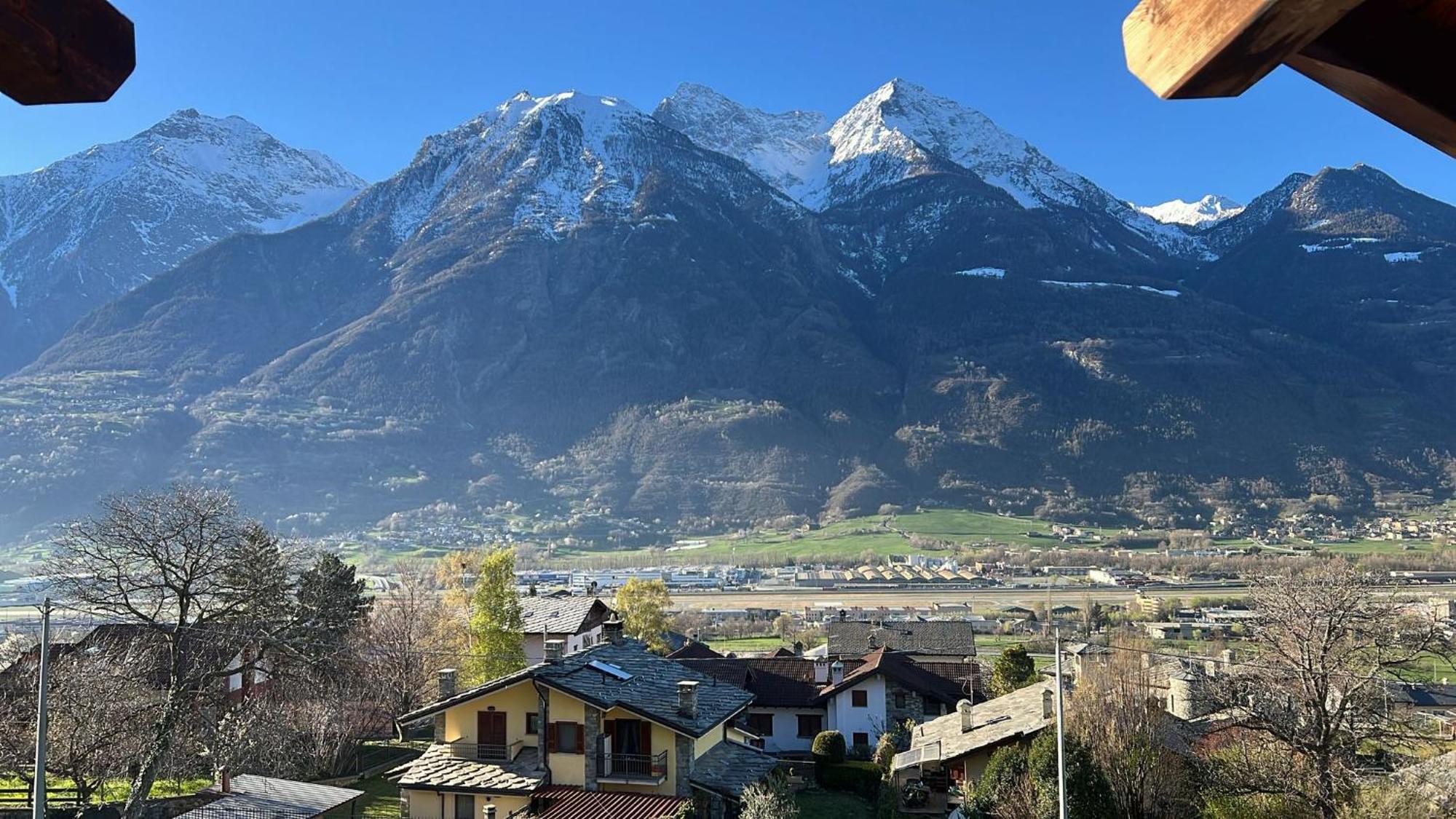Grazioso Appartamento 1 Aosta Exteriér fotografie